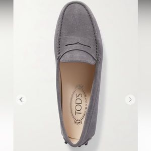 Tods women’s grey leather loafers